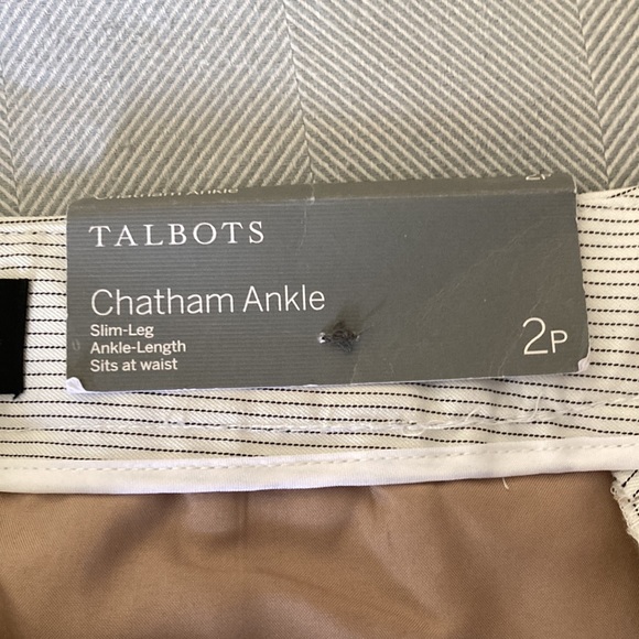 Talbots Women’s Stripped Capris - Picture 5 of 9